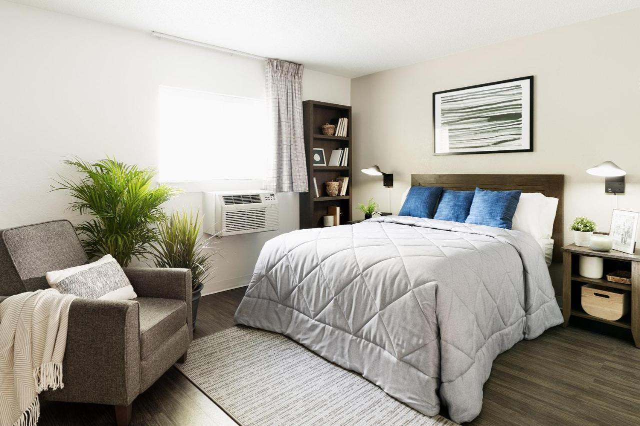 Intown Suites Extended Stay West Palm Beach Fl - Military Trail Rd 외부 사진